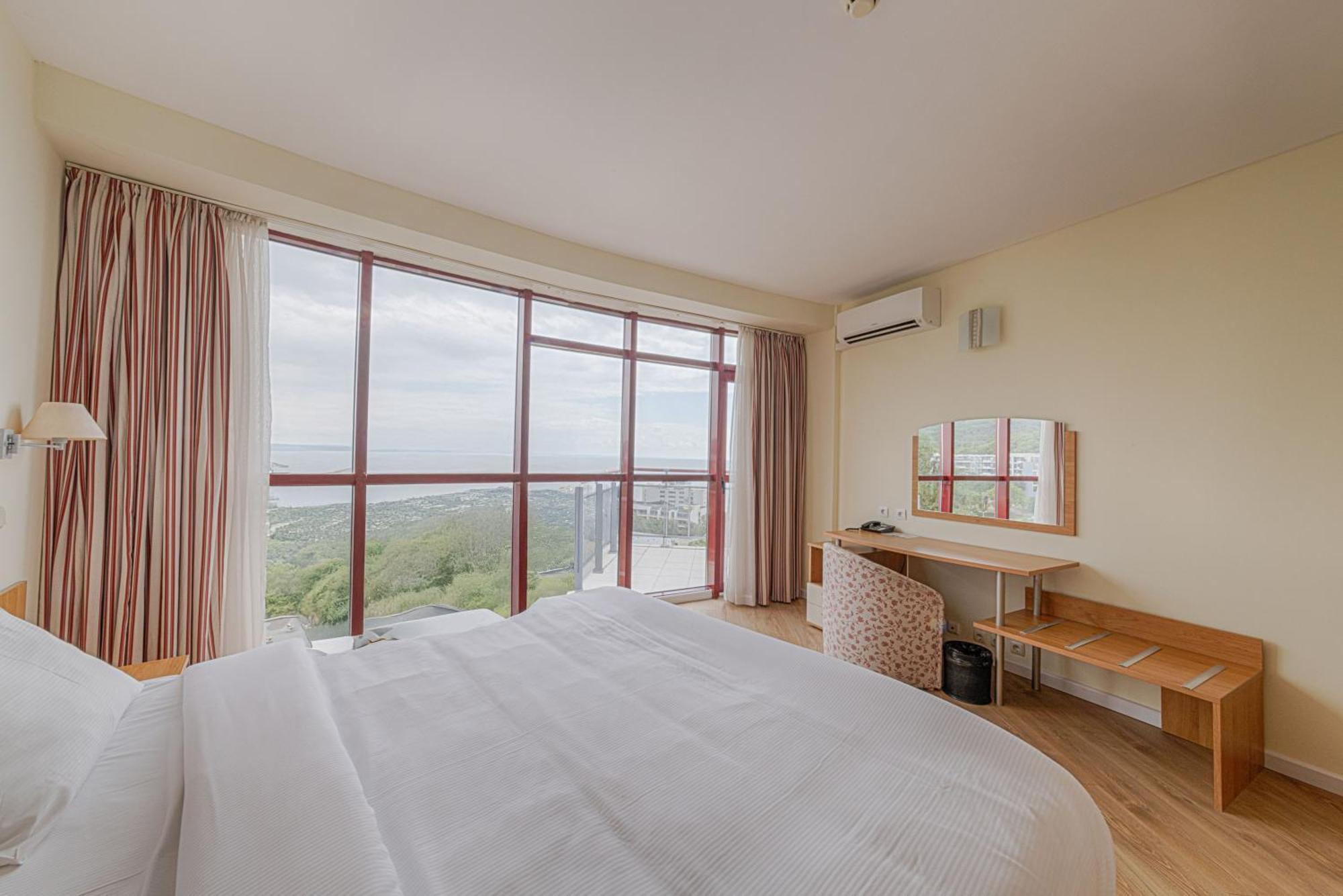 Helios Spa Hotel - All Inclusive Golden Sands Esterno foto
