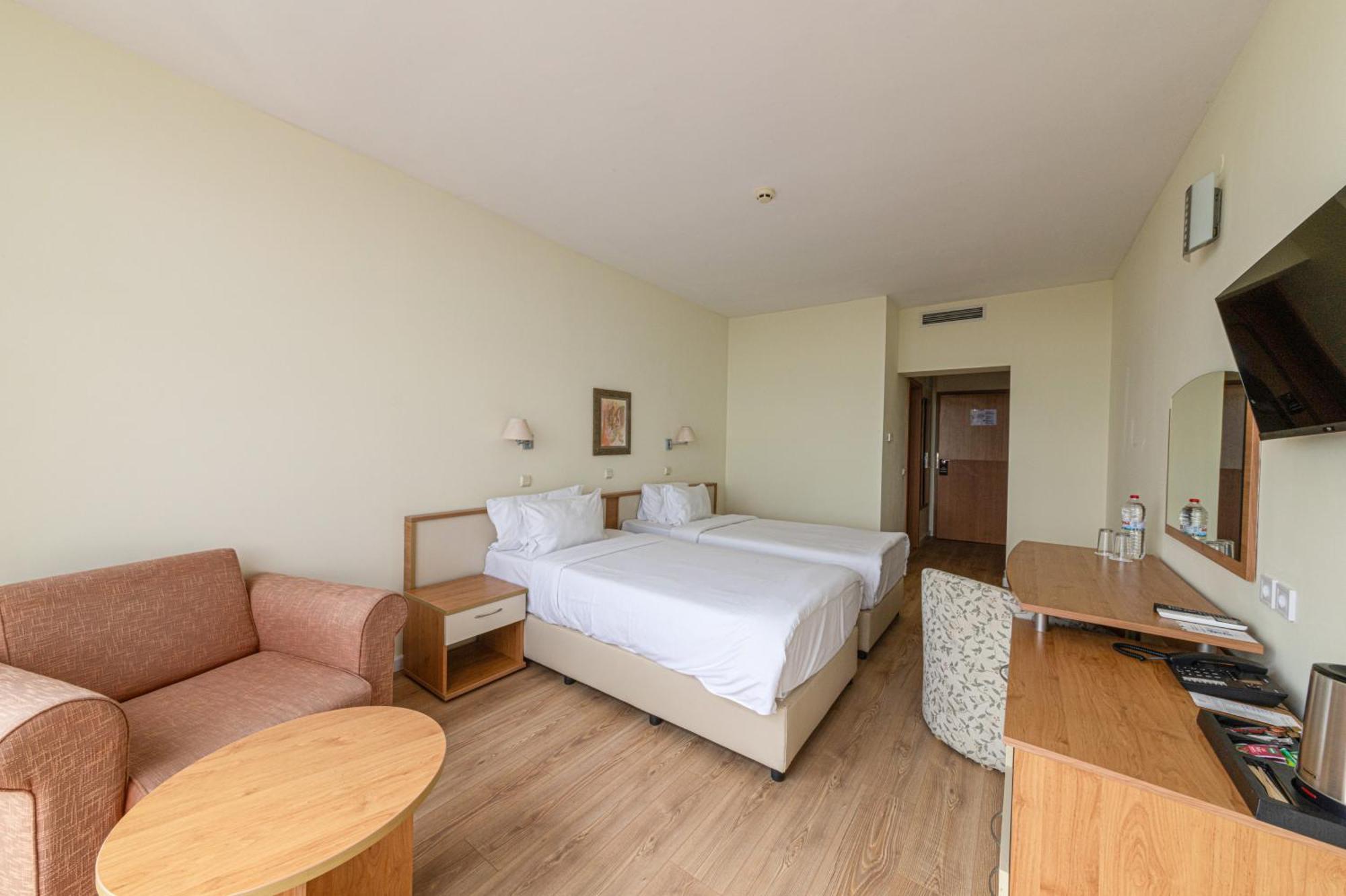 Helios Spa Hotel - All Inclusive Golden Sands Esterno foto